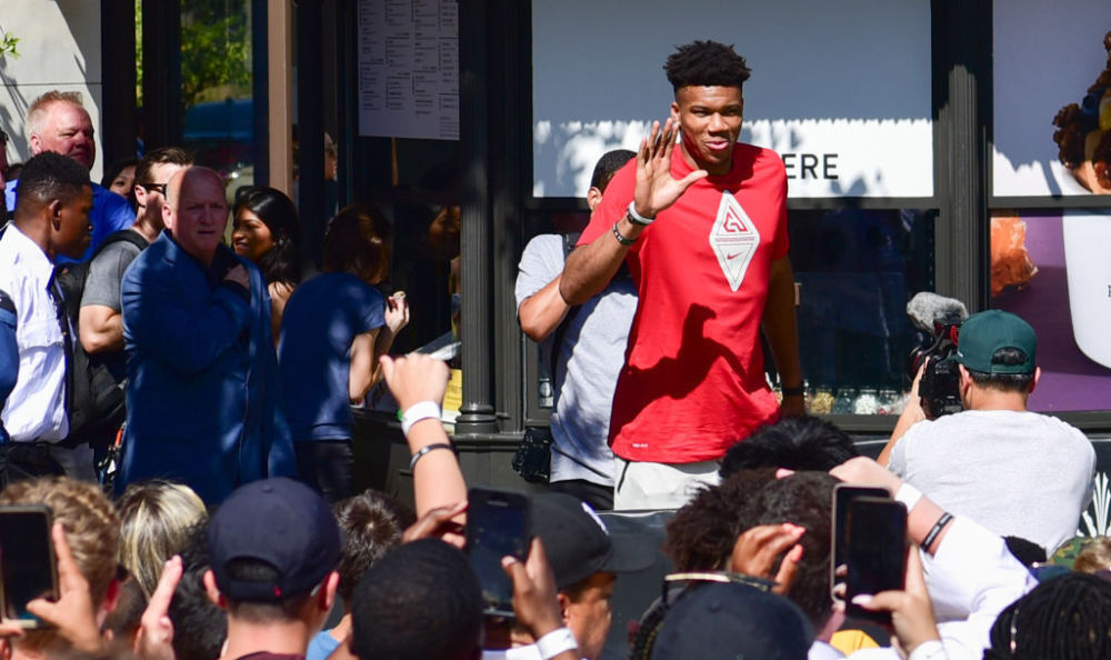 国安客场绝平广州恒大（国安客场读秒扳平广州恒大）