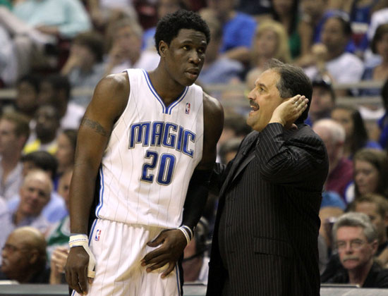 球迷：这球假得我都信了（球迷吐槽：这球假到离谱，我竟然信了）