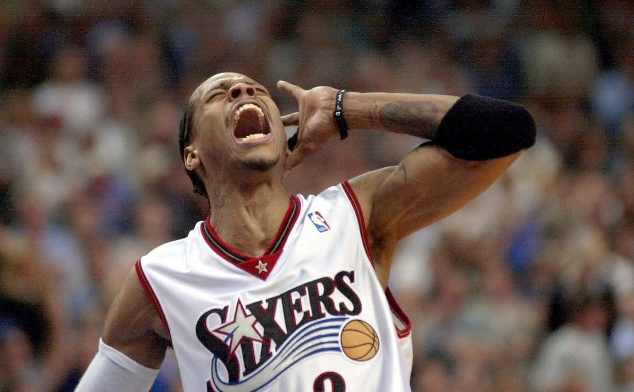 快船vs独行侠首发：伦纳德&哈登大战弗拉格&华盛顿（快船对独行侠首发公布：伦纳德联手哈登迎战弗拉格与华盛顿）