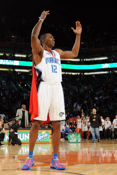 成都vs广岛三箭：费利佩、周定洋出战，德尔加多替补（成都对阵广岛三箭：费利佩、周定洋登场，德尔加多替补）