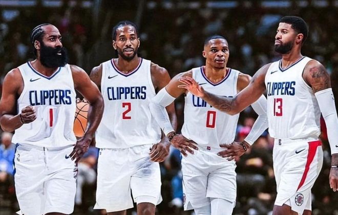 都灵vs科莫：杜万-萨帕塔、弗拉希奇首发，莫拉塔、尼科-帕斯出战（都灵对阵科莫：杜万-萨帕塔、弗拉希奇先发，莫拉塔与尼科-帕斯登场）