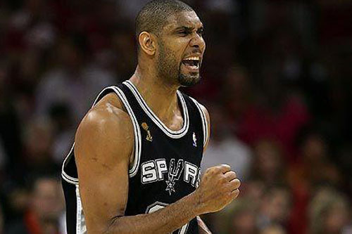 东体：男篮惨败会影响男足；邵佳一带队要改造思想和精神面貌（东体：男篮大败或波及国足，邵佳一执掌球队需重塑理念与精神面貌）