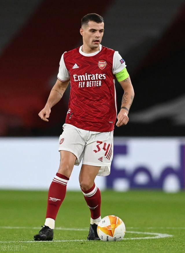 这场比赛打出了冠军气质（这场比赛尽显冠军风范）